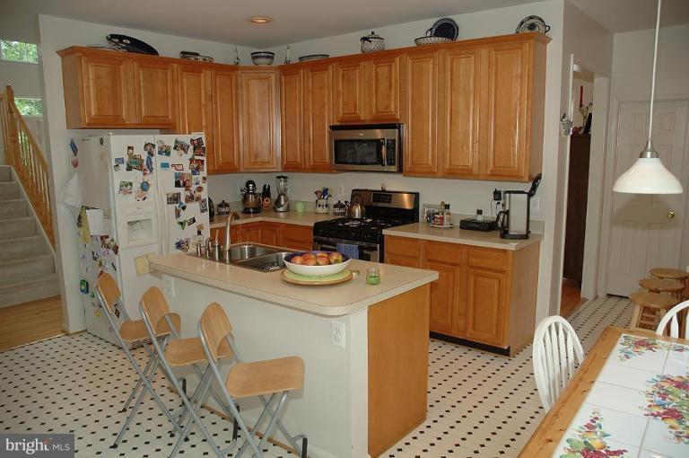 7710 Cumbertree Court Springfield, VA 22153 - Photo 14 of 14 Kitchen