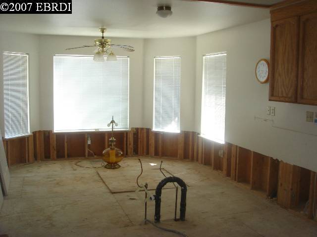 535 Pittman Road Fairfield, CA 94534 - Photo 4 of 9 Gallery Image 4