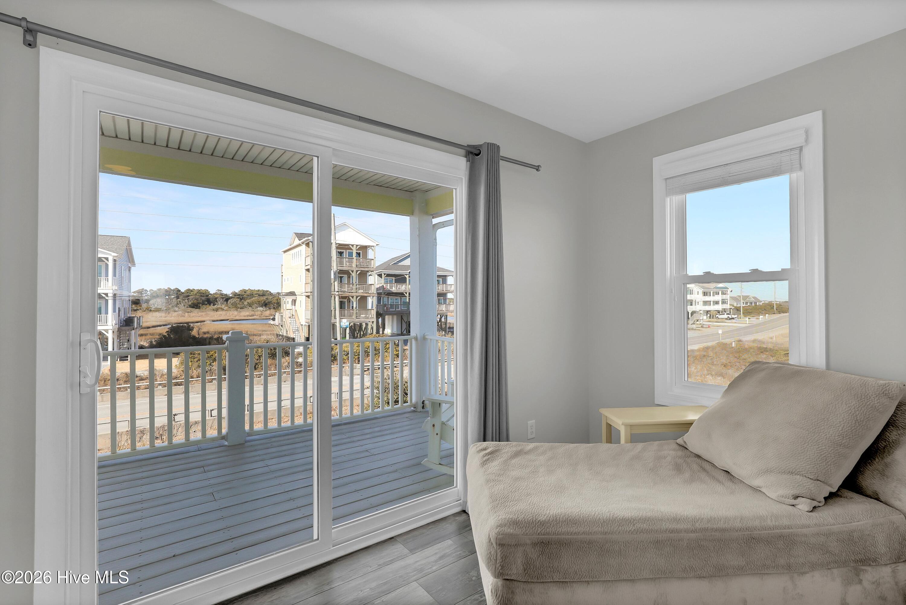 1078 New River Inlet Road North Topsail Beach, NC 28460 - Photo 26 of 63 Bedroom 2 Reading Nook