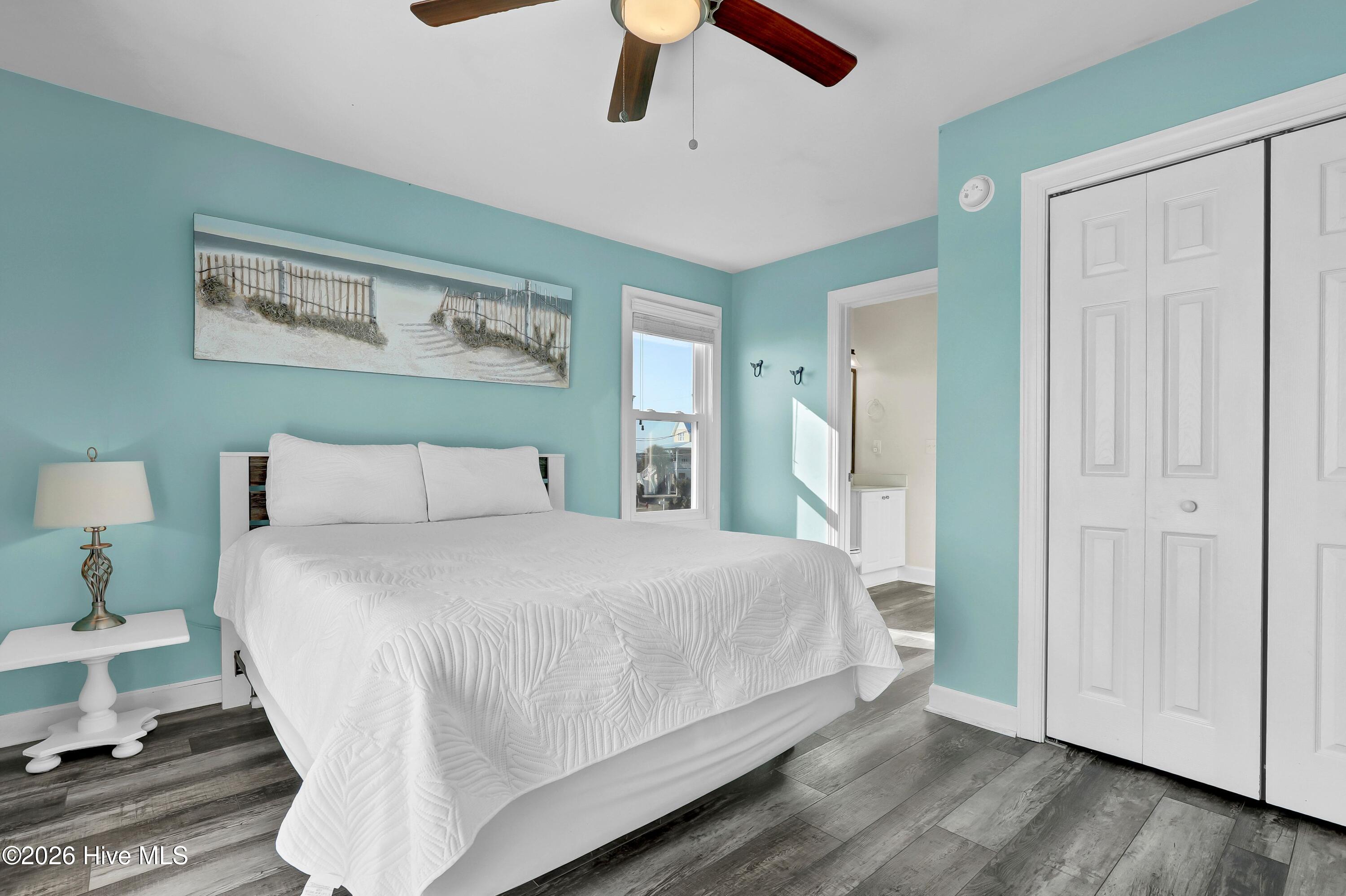 1078 New River Inlet Road North Topsail Beach, NC 28460 - Photo 32 of 63 Bedroom 4