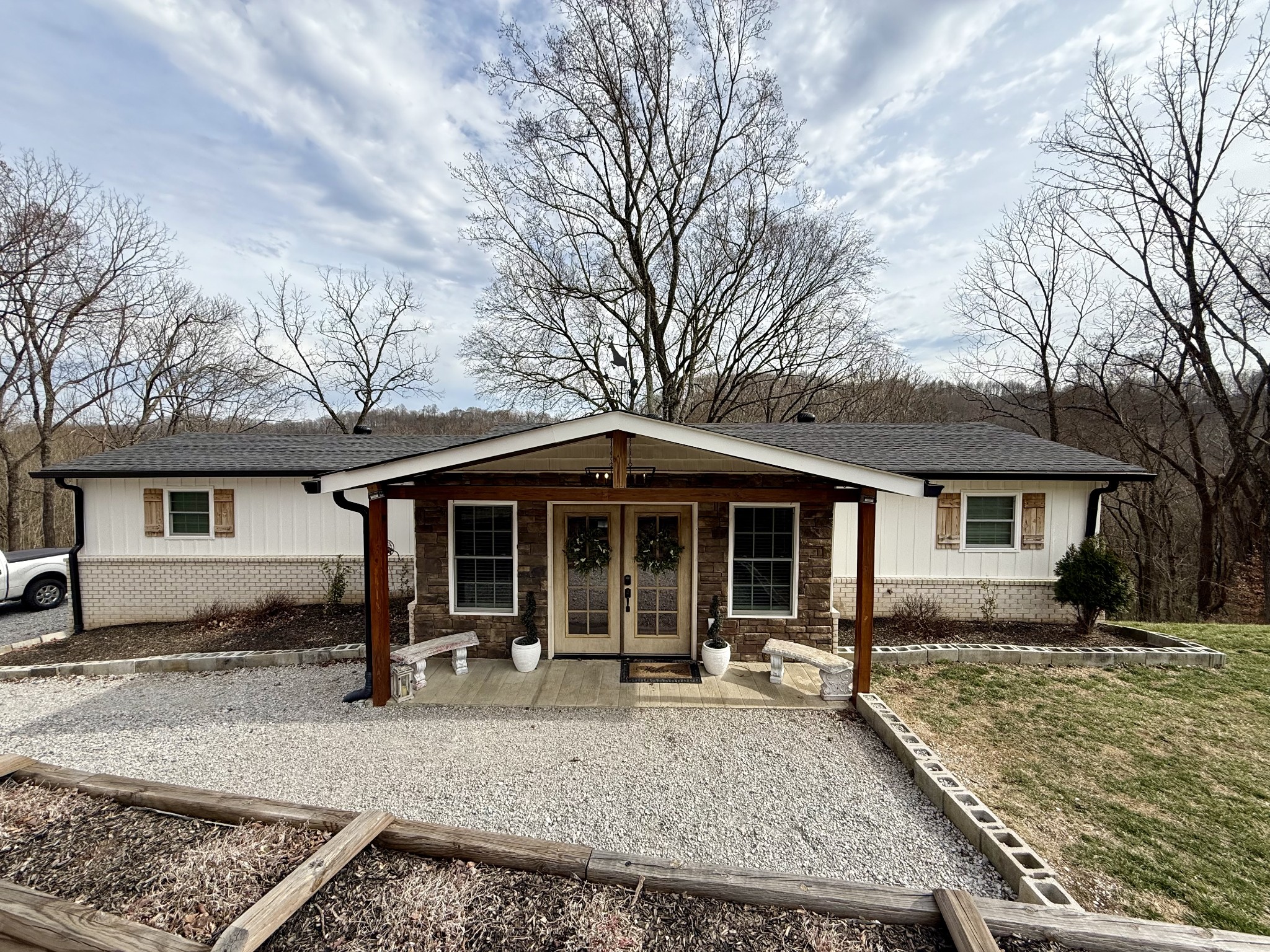 90 Maggart Road Elmwood, TN 38560 - Photo 1 of 46 Gallery Image 1