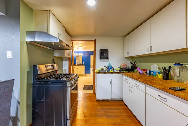 $290,000 | 5132 Windrush Drive, Rockford, IL 61109