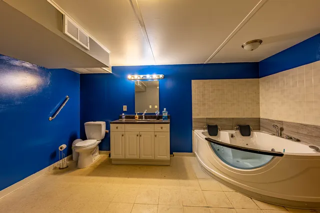 $290,000 | 5132 Windrush Drive, Rockford, IL 61109