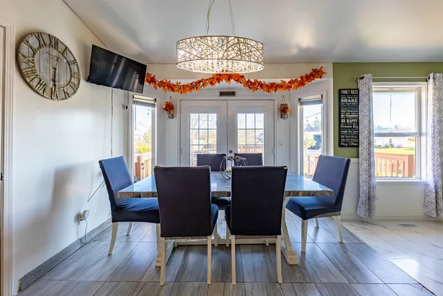 $290,000 | 5132 Windrush Drive, Rockford, IL 61109