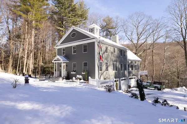 $585,000 | 40 Warner Road, Barkhamsted, CT 06063