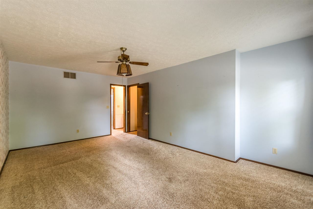 2404 East Rechter Road Bloomington, IN 47401 - Photo 22 of 36