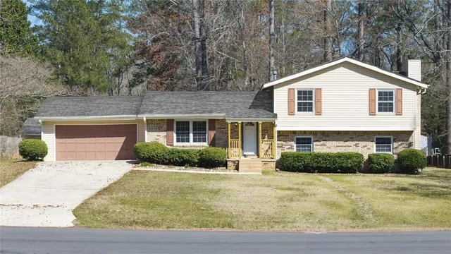 $290,000 | 10 Buckthorne Drive, Newnan, GA 30265