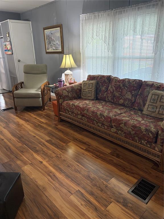 723 Roma Road Venice, FL 34285 - Photo 8 of 32