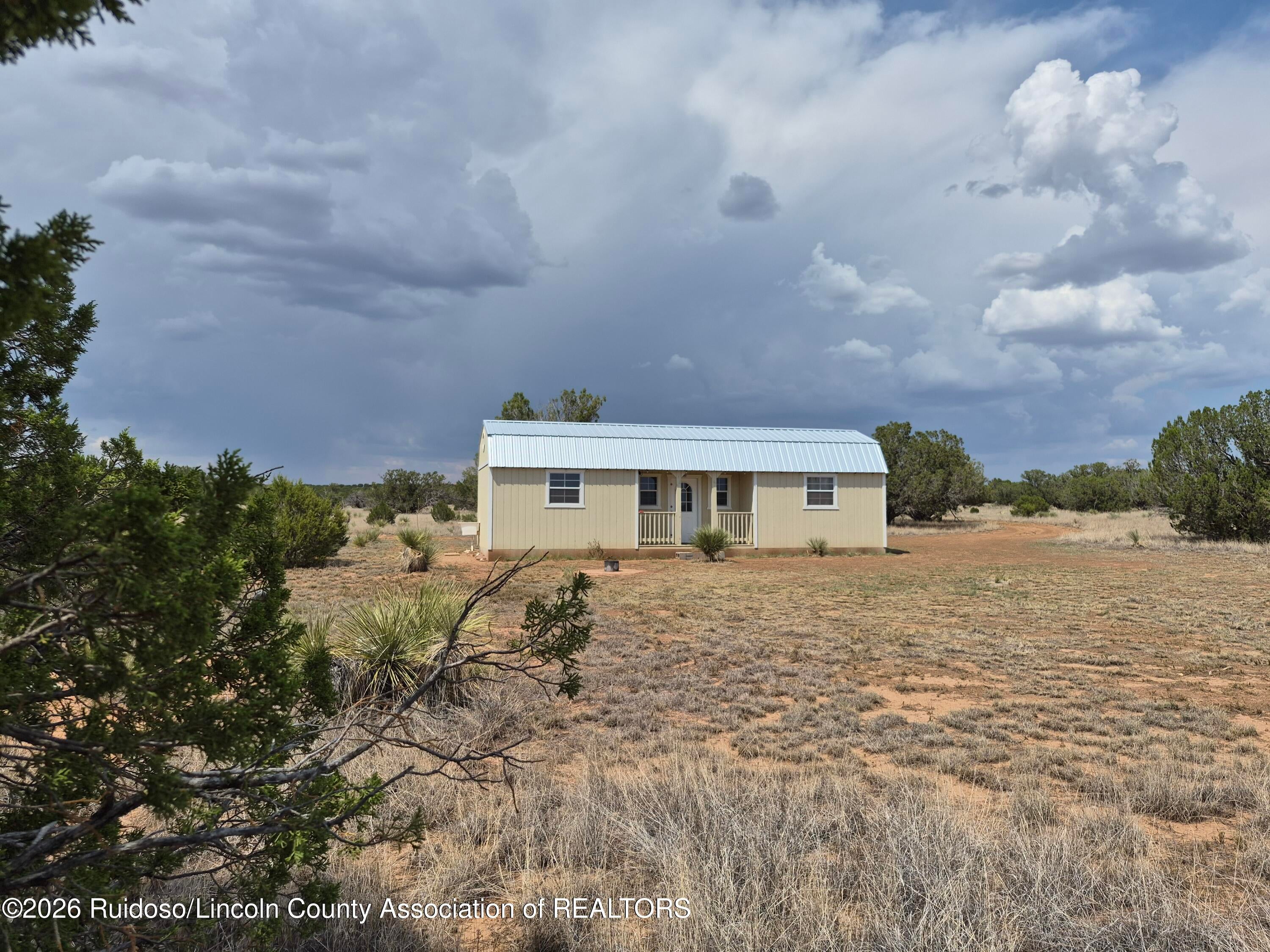 340 Ranch House Road Carrizozo, NM 88301 - Photo 11 of 34 Gallery Image 11