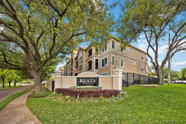 $2,000 | 3231 Allen Parkway, Unit 6101, Houston, TX 77019