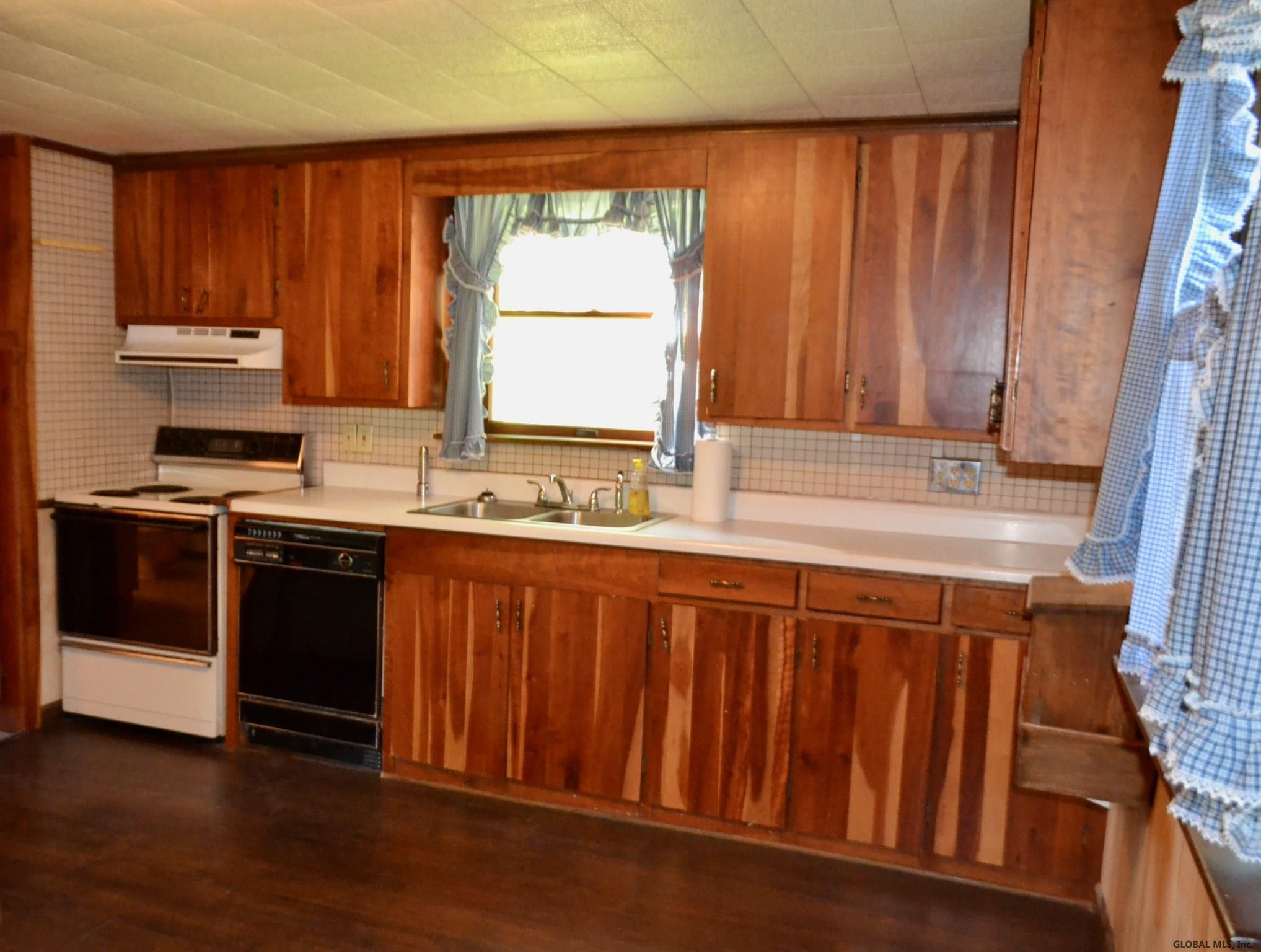 133 Old River Road Root, NY 12072 - Photo 3 of 49 Photo 3