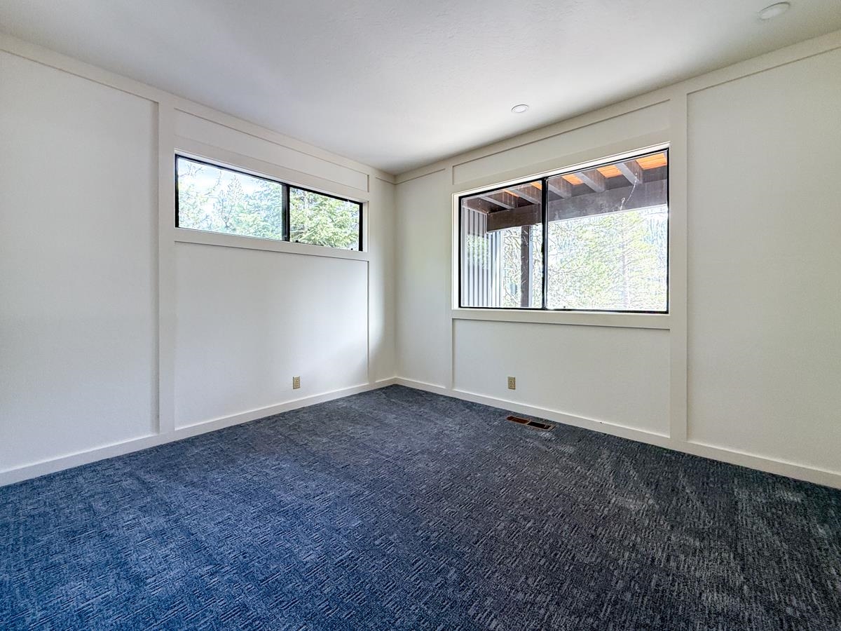 1560 Olympic Vly Road, Unit 14 Olympic Valley, CA 96146 - Photo 16 of 26 an empty room with windows