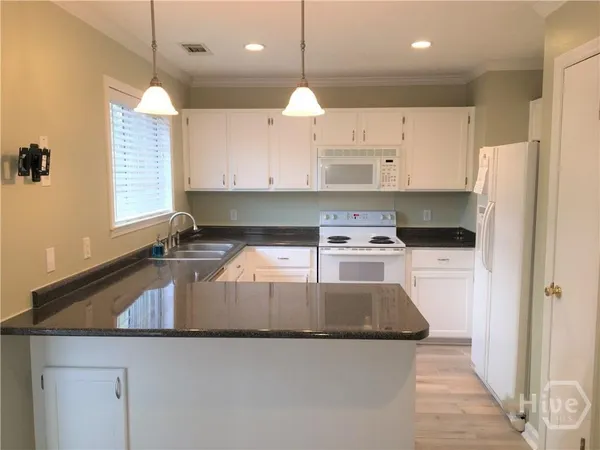 $1,900 | 108 Blockade Lane, Savannah, GA 31410