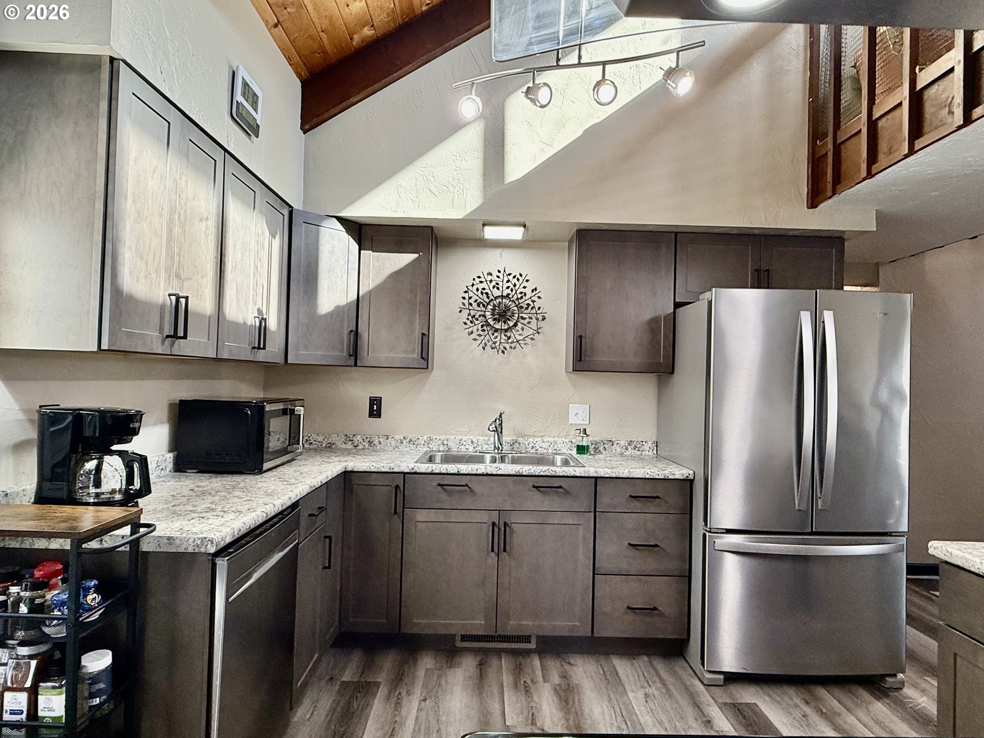 2580 Fir Street Coos Bay, OR 97420 - Photo 12 of 42