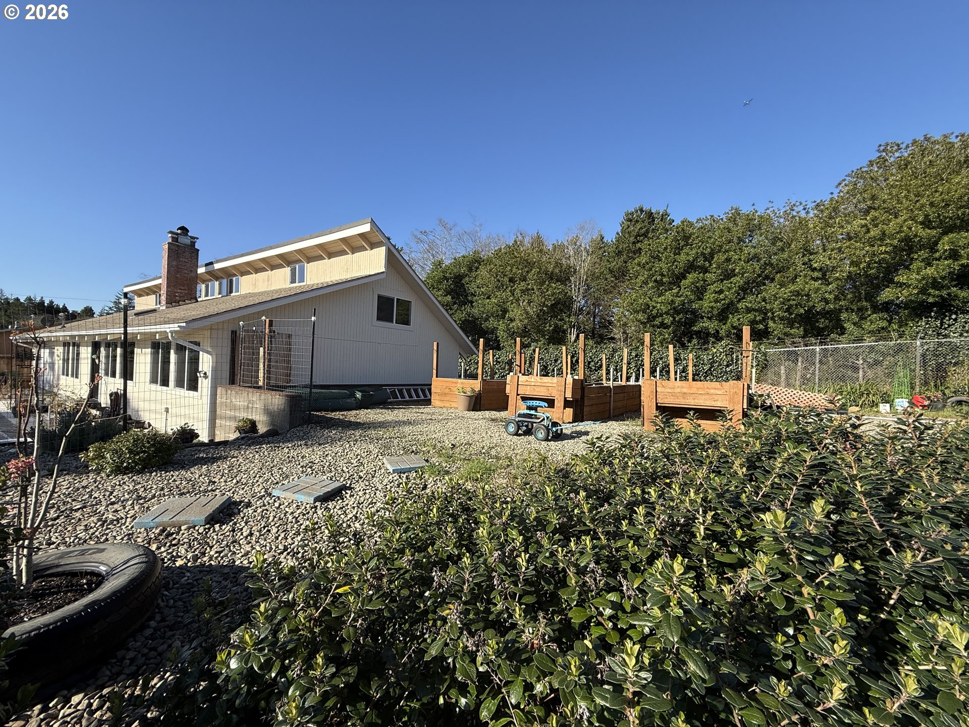 2580 Fir Street Coos Bay, OR 97420 - Photo 38 of 42