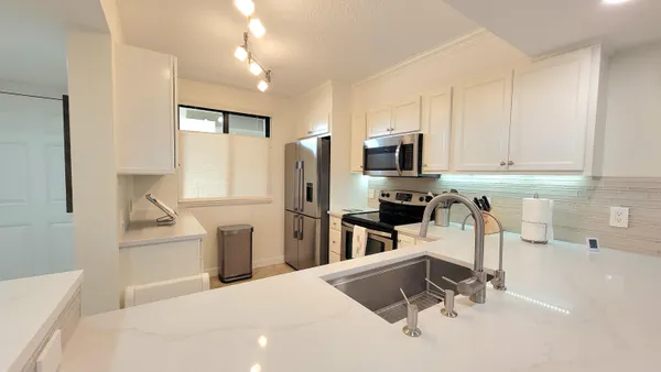 $5,000 | 701 South Seas Drive, Unit 104, Jupiter, FL 33477