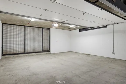 $1,290,000 | 402 Rockefeller, Unit 406, Irvine, CA 92612