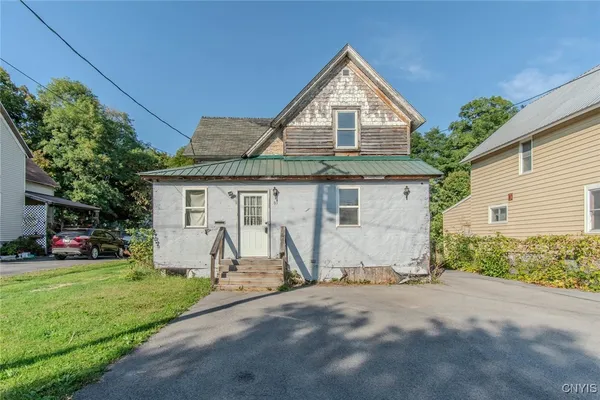 $48,500 | 83 Grove Street, Gouverneur, NY 13642
