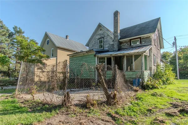 $48,500 | 83 Grove Street, Gouverneur, NY 13642