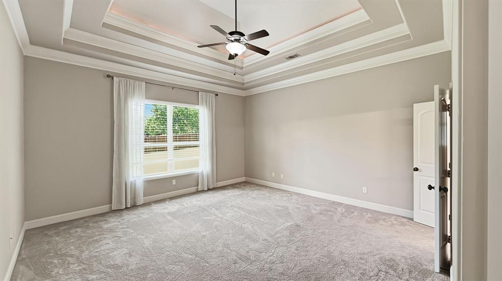 9709 Bellechase Road Granbury, TX 76049 - Photo 13 of 38