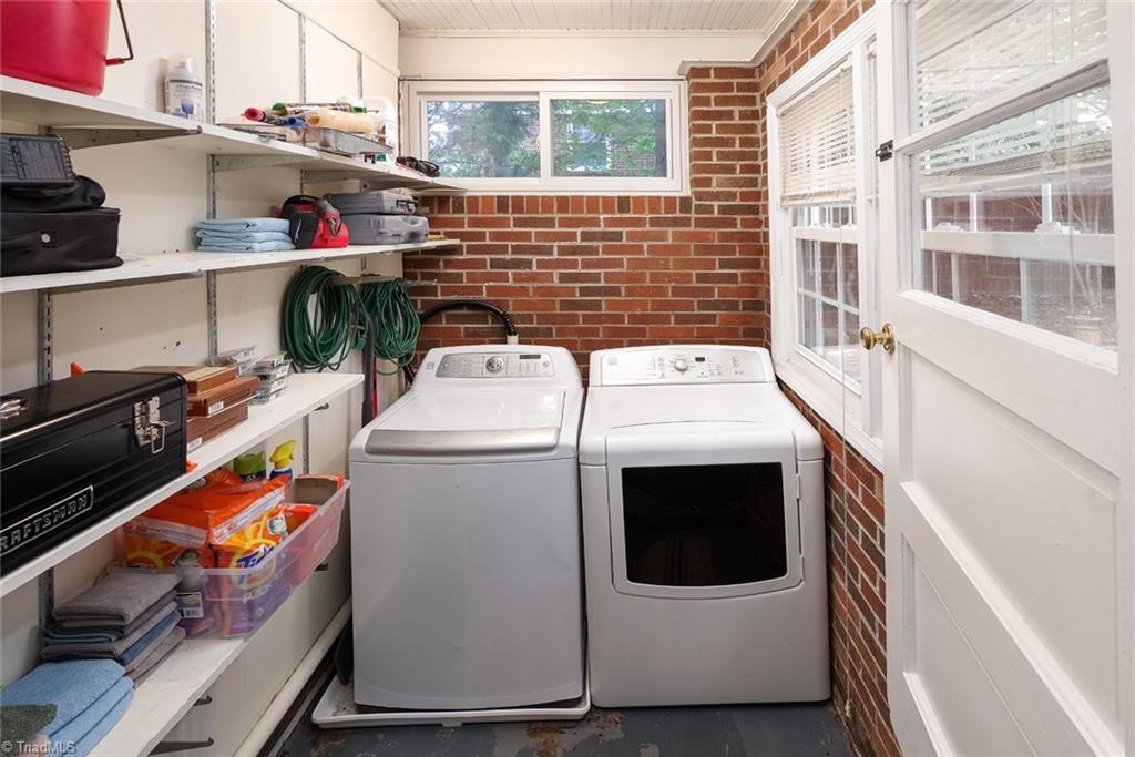 3404 Normandy Road Greensboro, NC 27408 - Photo 9 of 15 Gallery Image 9