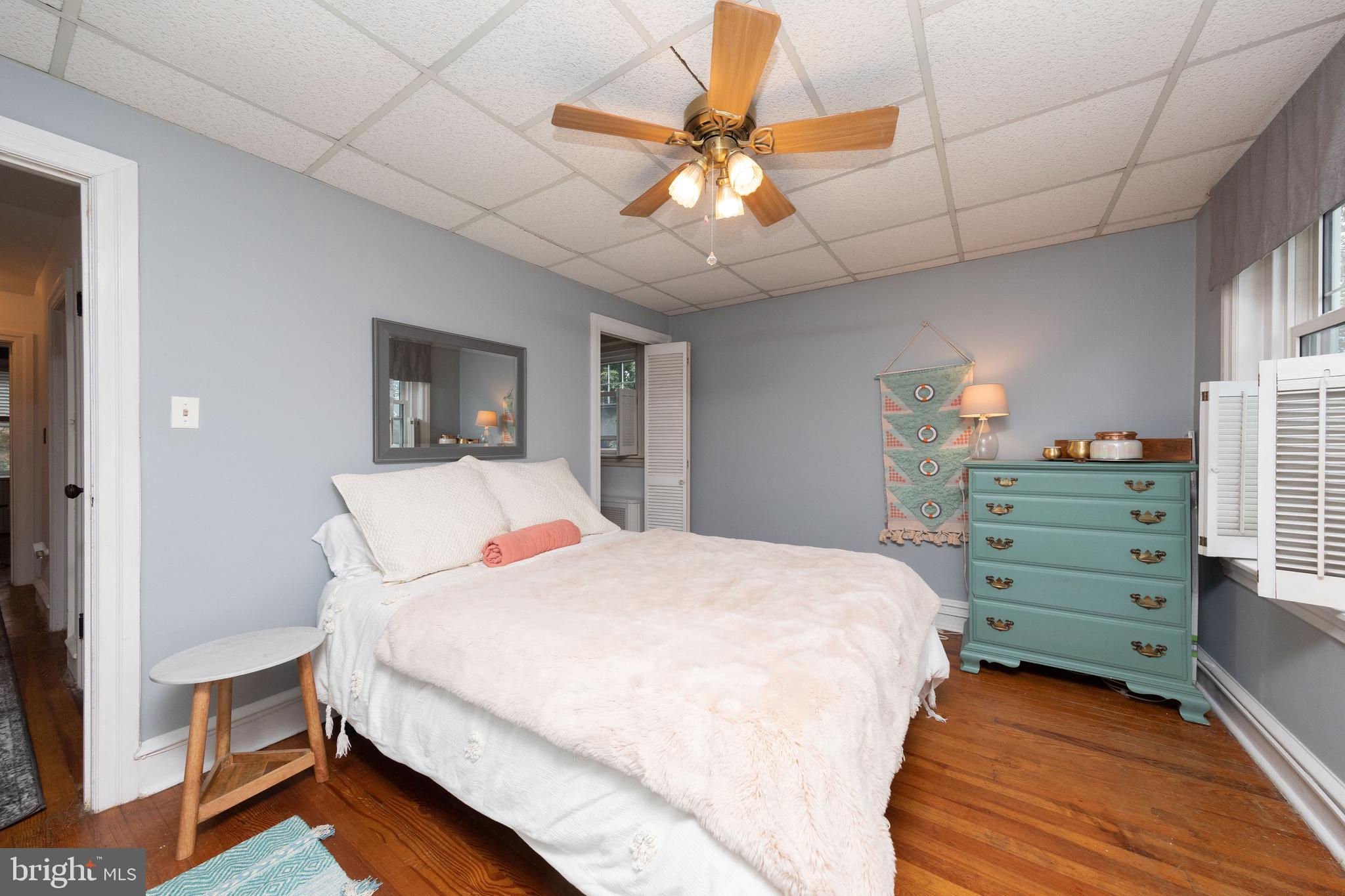 604 Crestview Road Philadelphia, PA 19128 - Photo 13 of 23