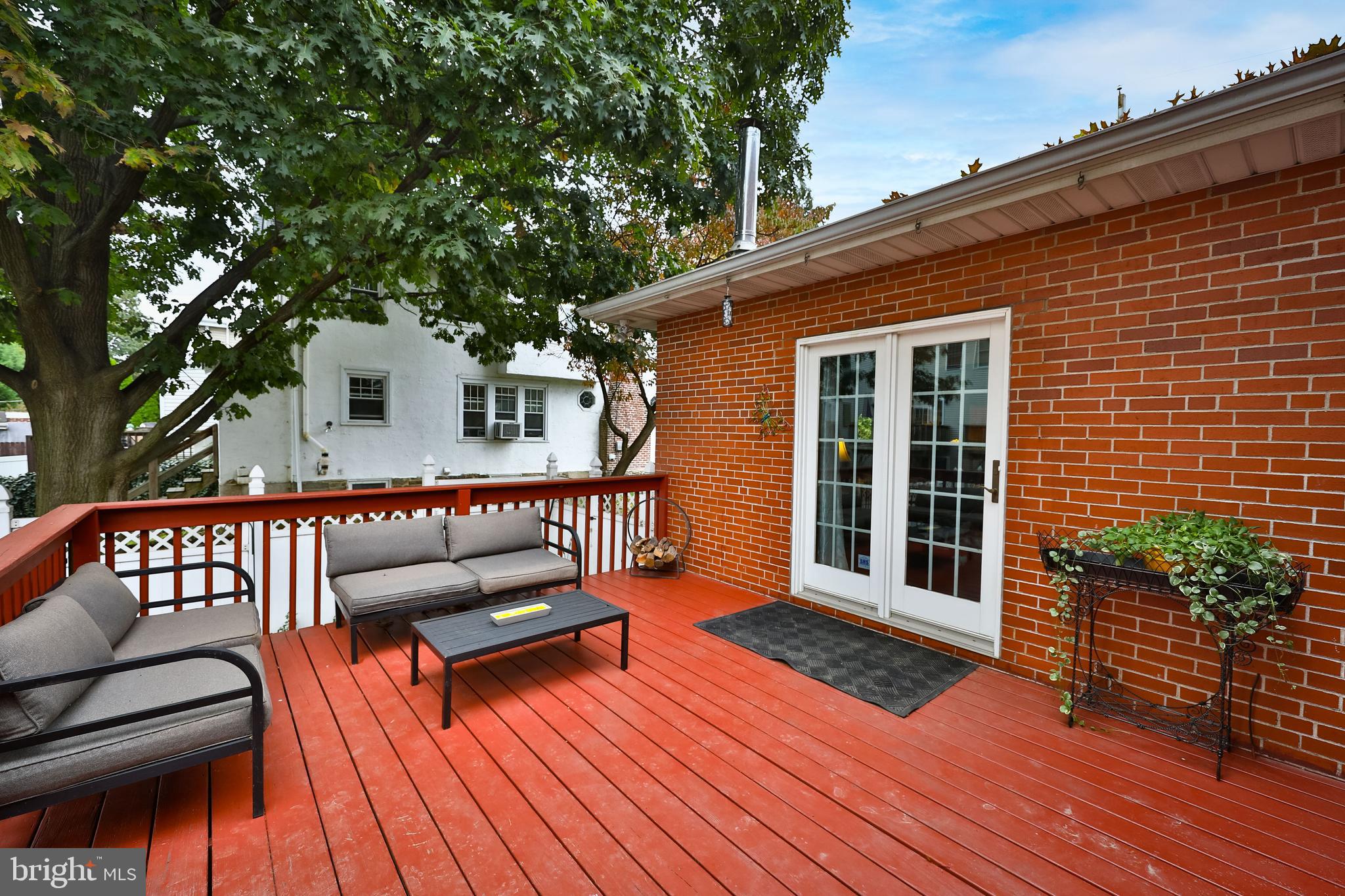 604 Crestview Road Philadelphia, PA 19128 - Photo 17 of 23