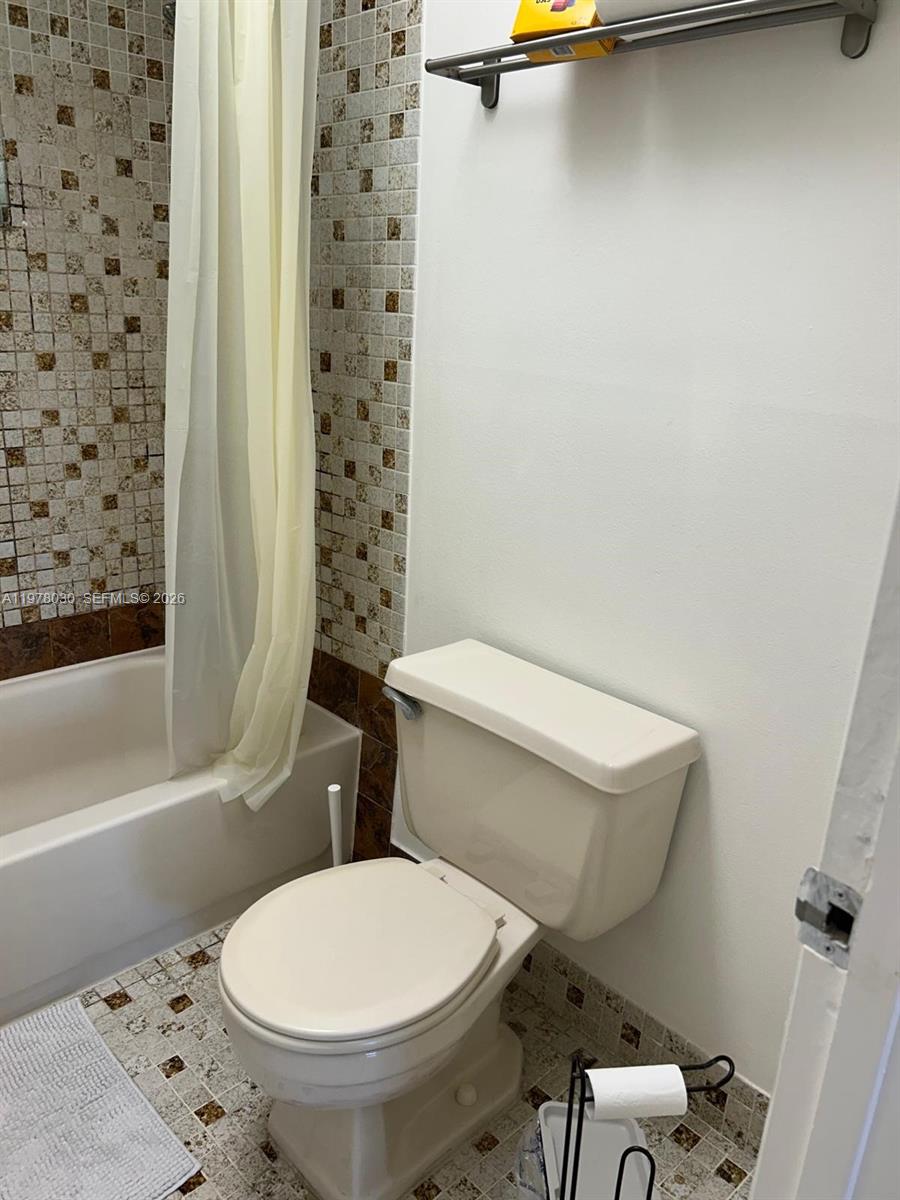 8075 Southwest 107th Avenue, Unit 304 Miami, FL 33173 - Photo 11 of 19