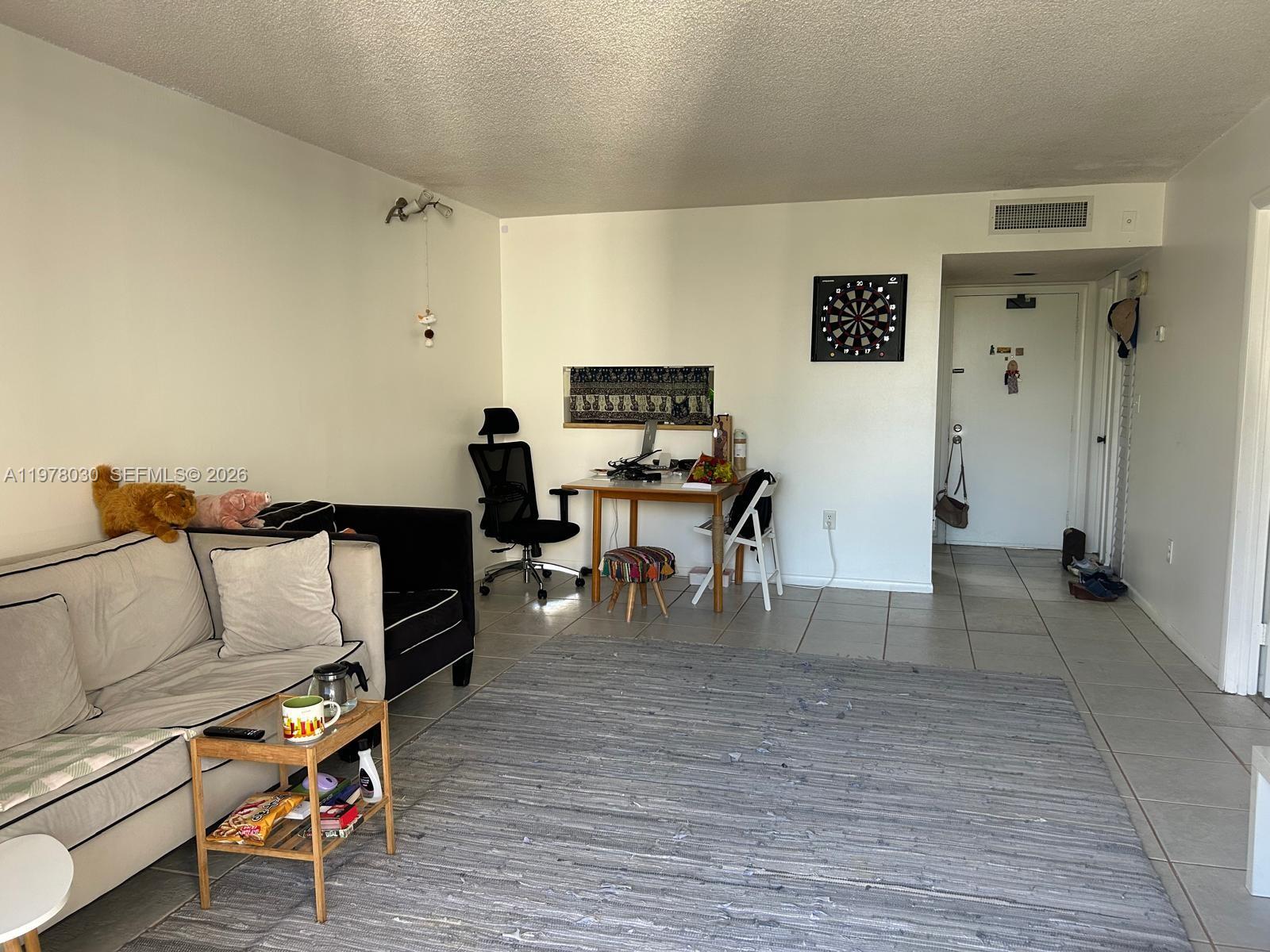 8075 Southwest 107th Avenue, Unit 304 Miami, FL 33173 - Photo 3 of 19