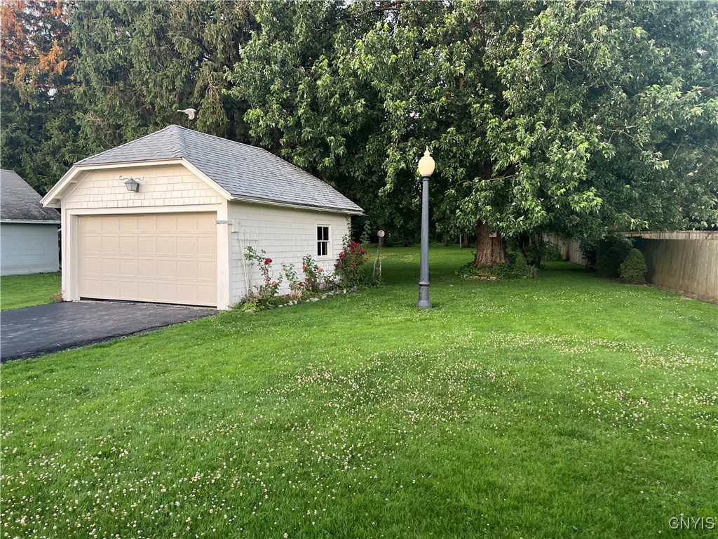 86 State Street Skaneateles, NY 13152 - Photo 3 of 4