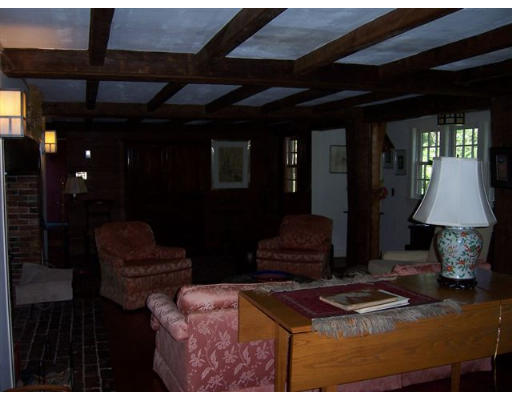 9 Gregory Street Middleton, MA 01949 - Photo 5 of 12 Gallery Image 5