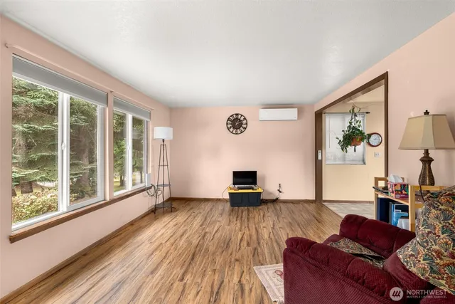 $300,000 | 42 Gunnar Lane, South Bend, WA 98586