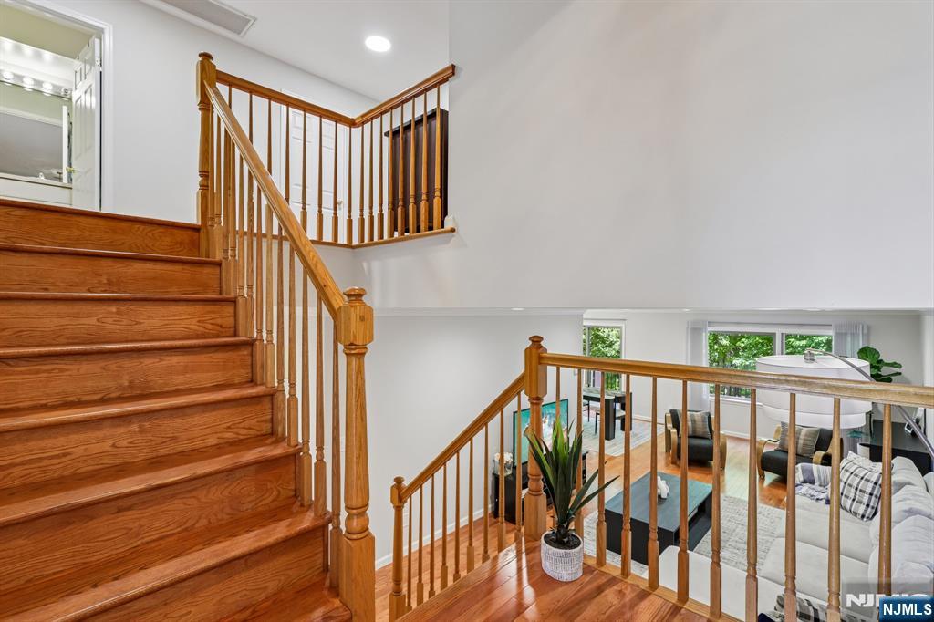 40 Rio Vista Drive Allendale, NJ 07401 - Photo 20 of 33