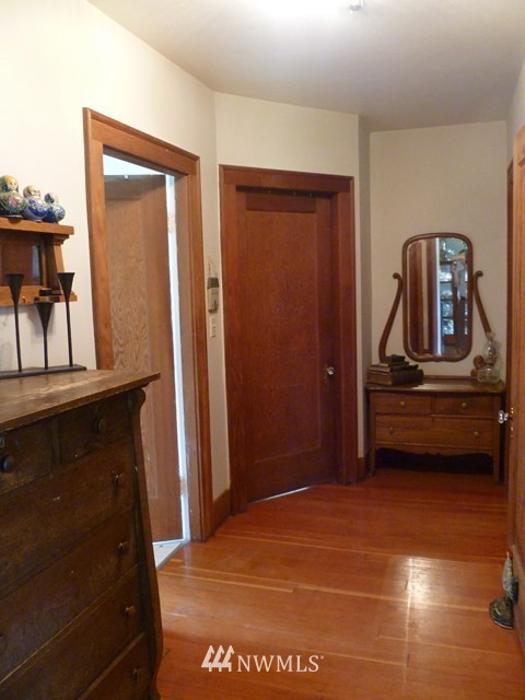 5030 Potter Road Deming, WA 98244 - Photo 12 of 25