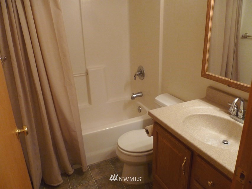 5030 Potter Road Deming, WA 98244 - Photo 14 of 25