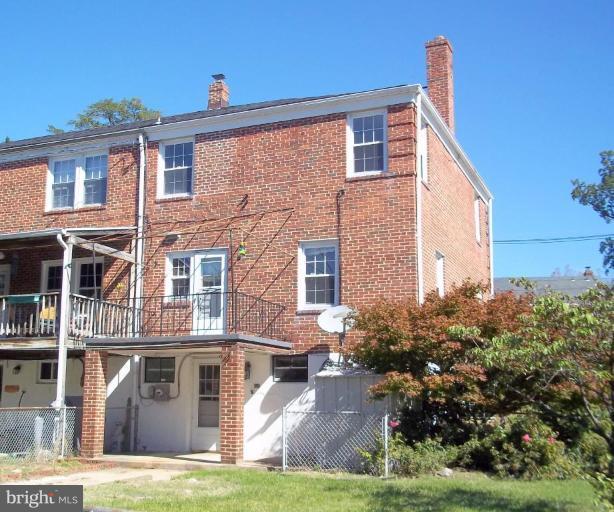 528 Academy Road Catonsville, MD 21228 - Photo 2 of 10 Exterior (Rear)