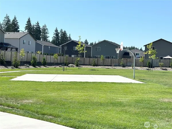$2,795 | 14025 198th Street East, Graham, WA 98338