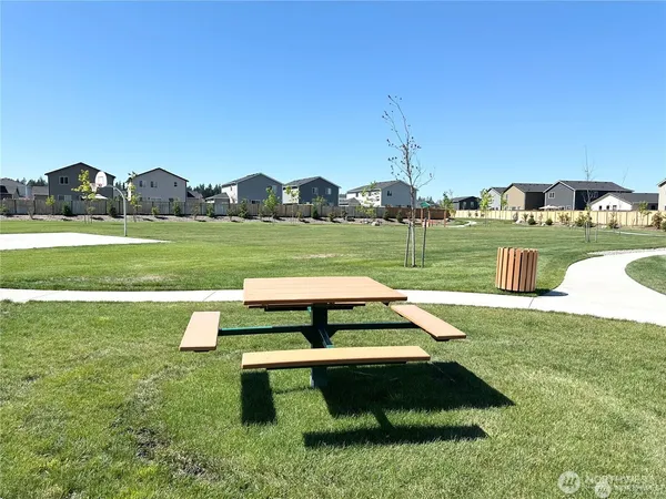 $2,795 | 14025 198th Street East, Graham, WA 98338