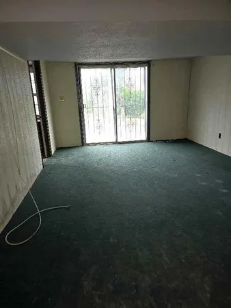$229,900 | 3507 Southern Hills Drive, Kansas City, MO 64137