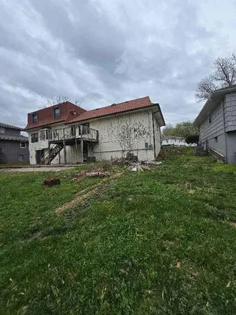 $229,900 | 3507 Southern Hills Drive, Kansas City, MO 64137