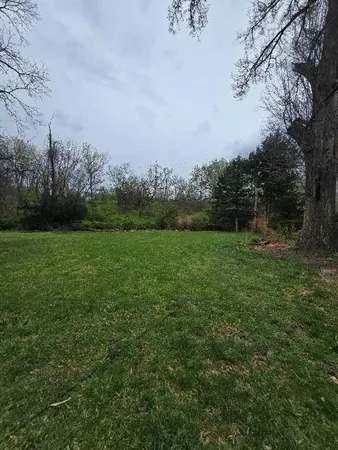 $229,900 | 3507 Southern Hills Drive, Kansas City, MO 64137