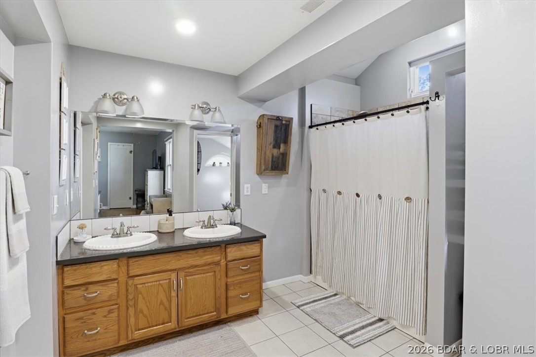 316 North Maple Street Eldon, MO 65026 - Photo 27 of 66 Primary bathroom