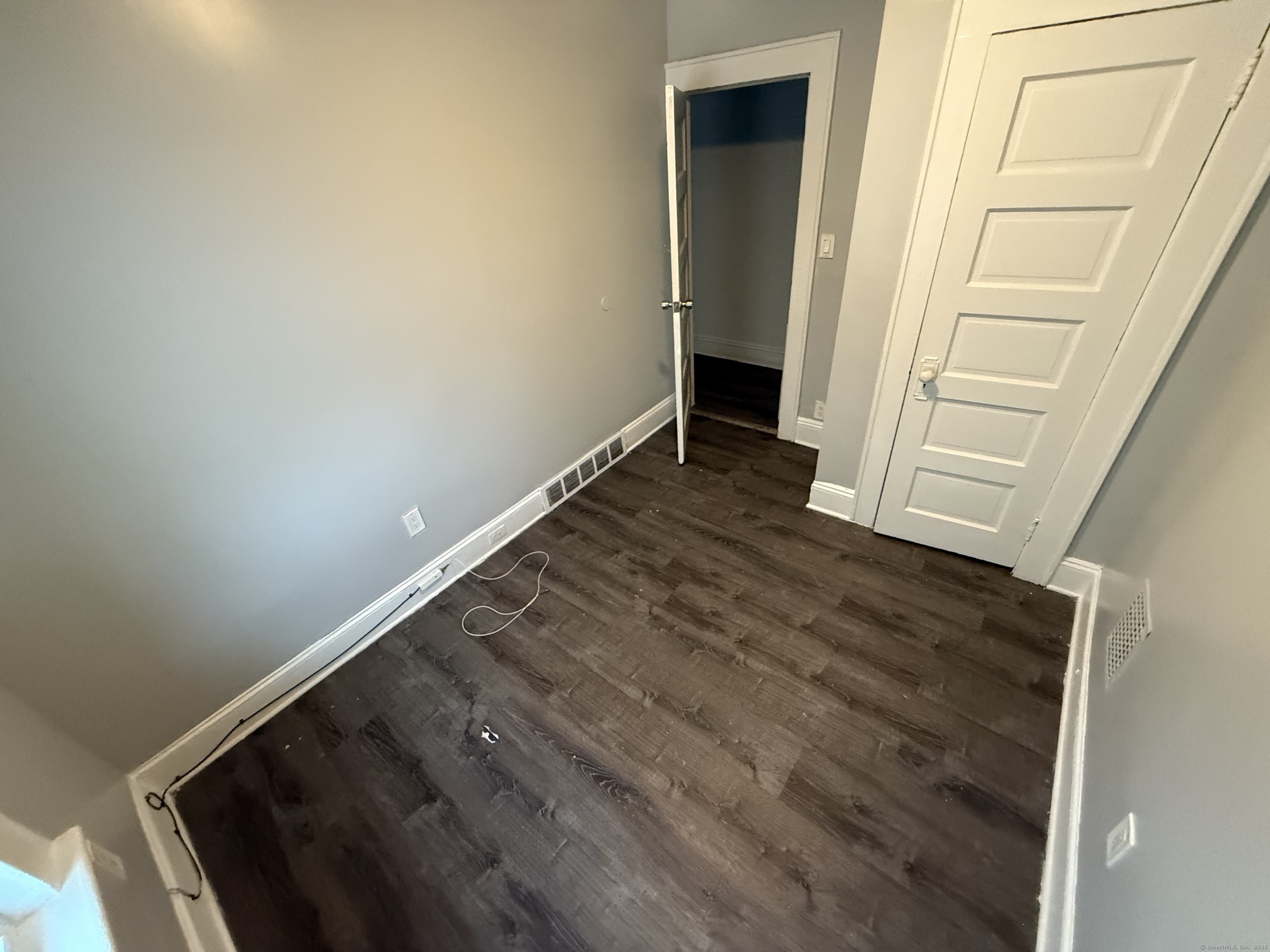 824 Capitol Avenue, Unit 2 Bridgeport, CT 06606 - Photo 4 of 9