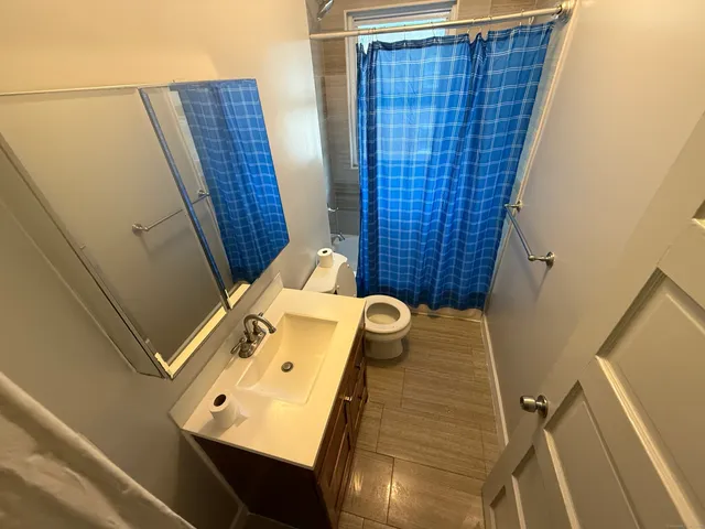 $2,500 | 824 Capitol Avenue, Unit 2, Bridgeport, CT 06606