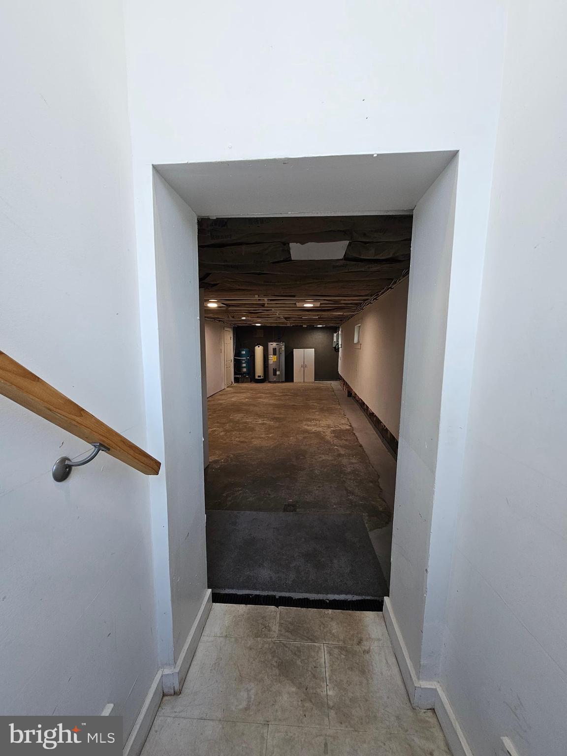 836 New Brooklyn Road Williamstown, NJ 08094 - Photo 61 of 78 a view of a hallway with wooden floor