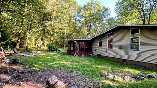 $2,350 | 11 Hemlock Drive, Jim Thorpe, PA 18229