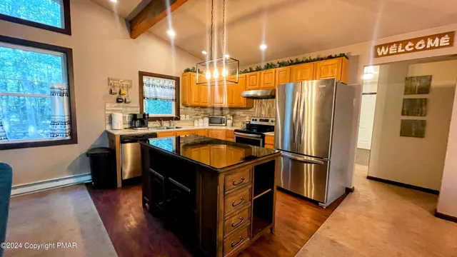 $2,350 | 11 Hemlock Drive, Jim Thorpe, PA 18229