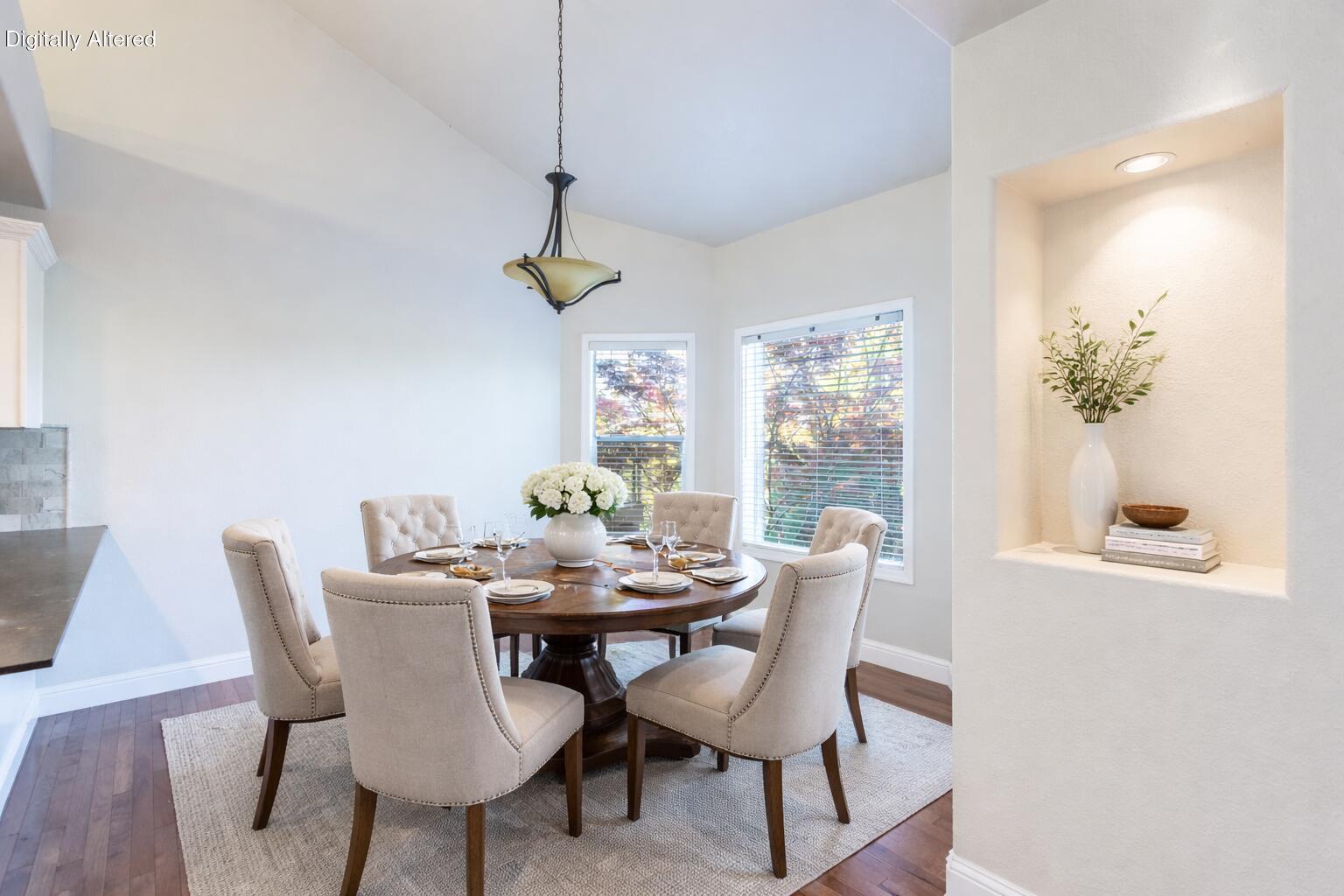 3126 Riesling Path Redding, CA 96001 - Photo 11 of 32 Dining