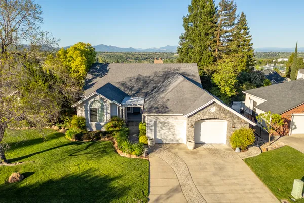 $450,000 | 3126 Riesling Path, Redding, CA 96001