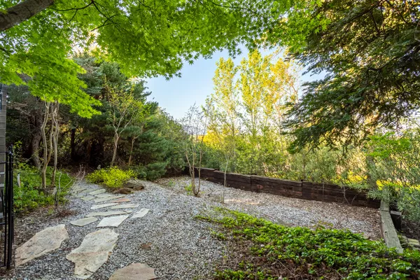 $450,000 | 3126 Riesling Path, Redding, CA 96001